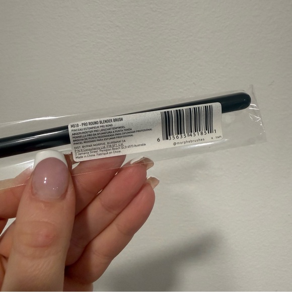 Morphe M510 Pro Round Blender Brush - Picture 3 of 4